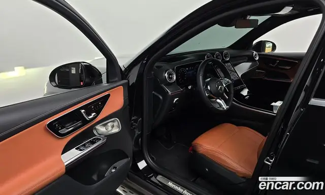 Mercedes-Benz GLC-Class 2024 2.0 автомат (гидро), миниатюра 12