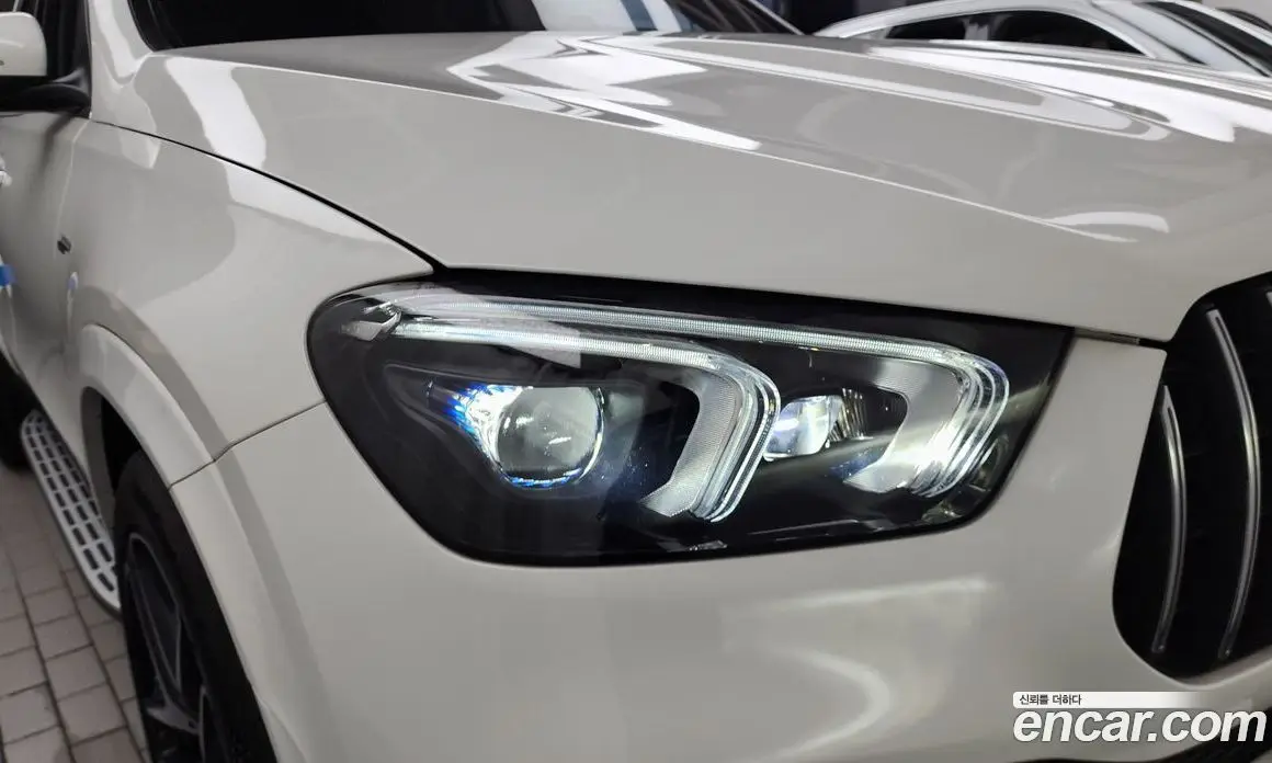 Mercedes-Benz GLE-Class 2023 3.0 автомат (гидро), фото 8 Mercedes-Benz GLE-Class 2023 3.0 автомат (гидро), фото 8