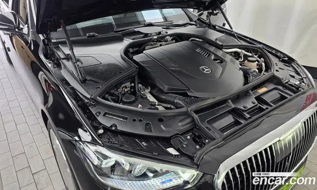 Mercedes-Benz S-Class 2024 4.0 автомат (гидро), миниатюра 6