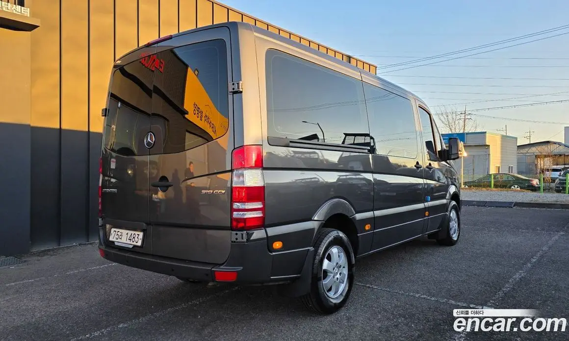 Mercedes-Benz Sprinter 2017 3.0 автомат (гидро), фото 2 Mercedes-Benz Sprinter 2017 3.0 автомат (гидро), фото 2