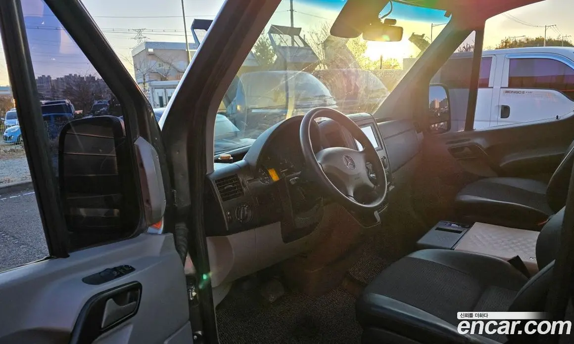 Mercedes-Benz Sprinter 2017 3.0 автомат (гидро), фото 11 Mercedes-Benz Sprinter 2017 3.0 автомат (гидро), фото 11