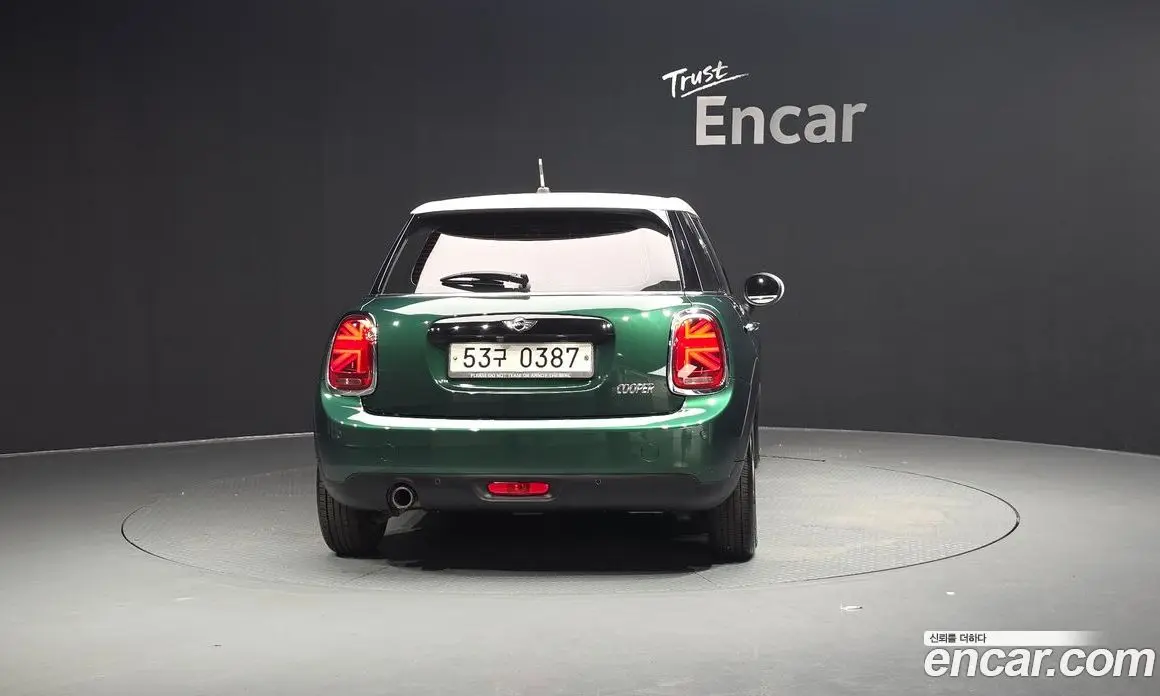 Mini Cooper 2016 1.5 автомат (гидро), фото 3