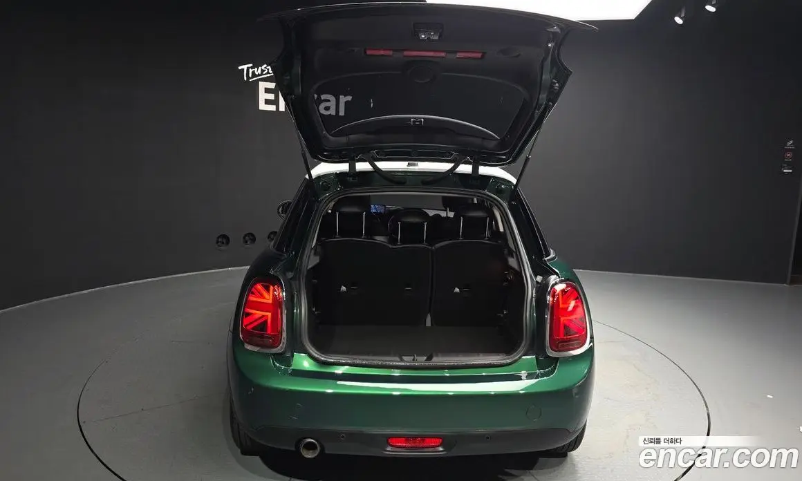 Mini Cooper 2016 1.5 автомат (гидро), фото 25