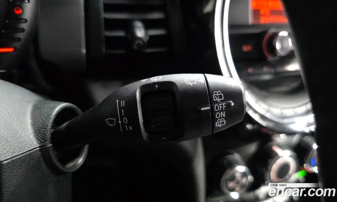 Mini Cooper 2016 1.5 автомат (гидро), фото 28