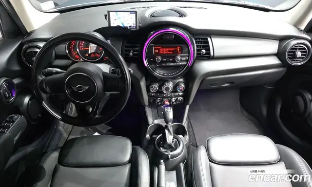 Mini Cooper 2016 1.5 автомат (гидро), миниатюра 9