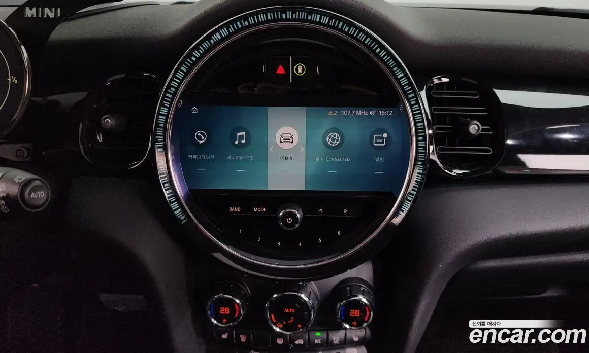 Mini Cooper 2021 2.0 автомат (гидро), фото 14