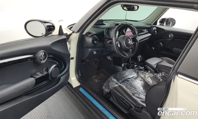 Mini Cooper 2021 2.0 автомат (гидро), миниатюра 10