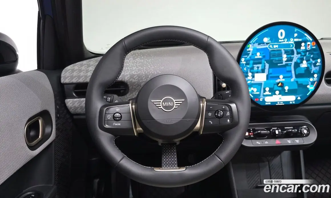 Mini Cooper 2024 2.0 автомат (гидро), фото 17 Mini Cooper 2024 2.0 автомат (гидро), фото 17