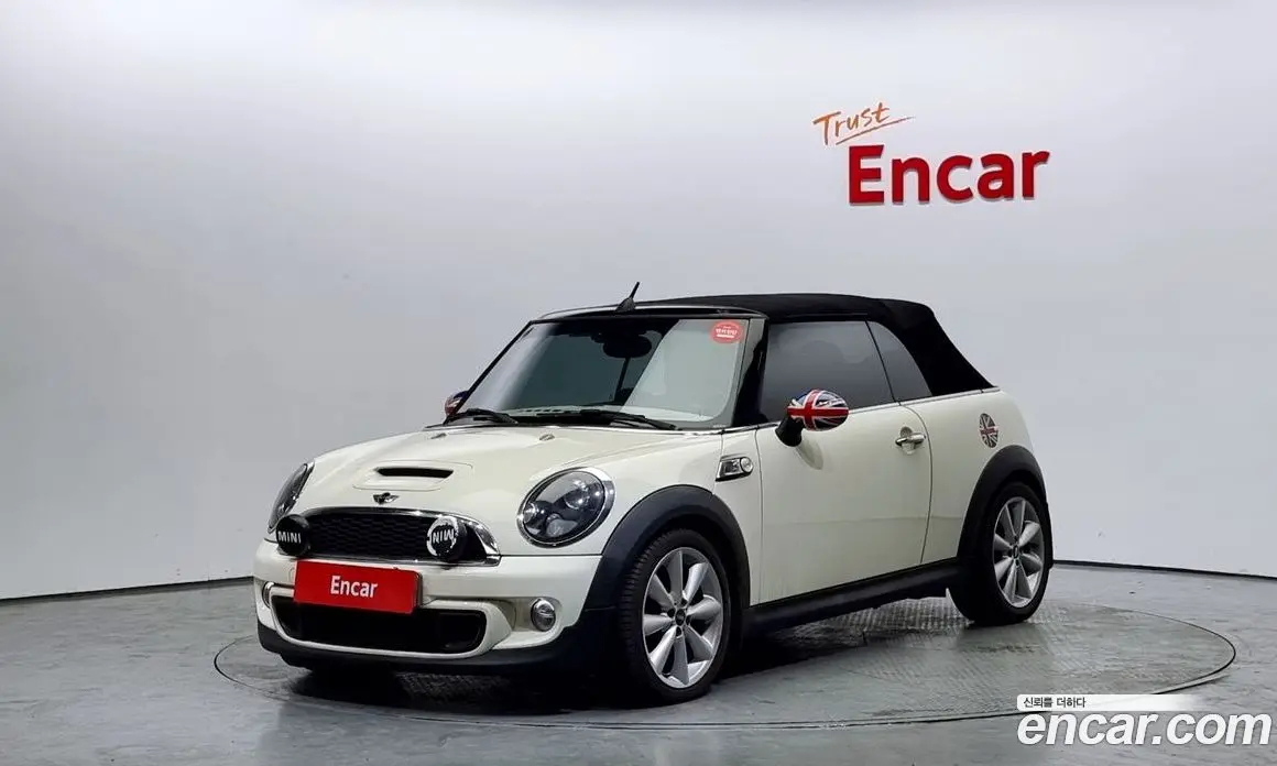 Mini Cooper Convertible 2013 1.6 автомат (гидро), фото 1 Mini Cooper Convertible 2013 1.6 автомат (гидро), фото 1