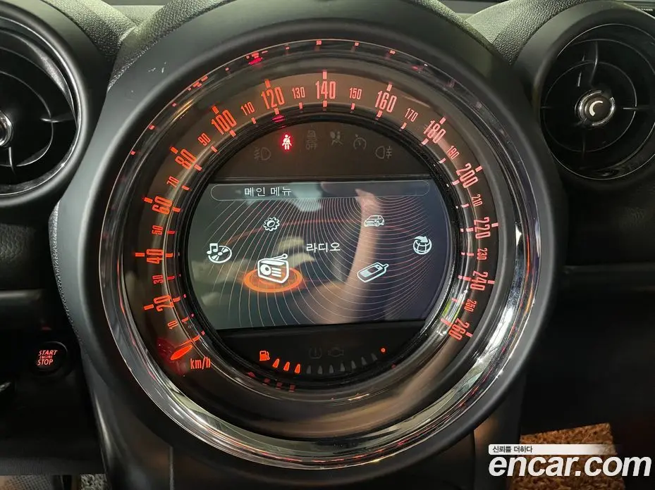 Mini Countryman 2015 2.0 автомат (гидро), фото 15 Mini Countryman 2015 2.0 автомат (гидро), фото 15
