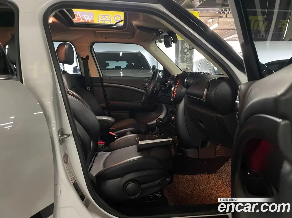 Mini Countryman 2015 2.0 автомат (гидро), фото 10 Mini Countryman 2015 2.0 автомат (гидро), фото 10