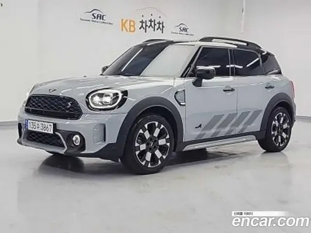 Mini Countryman 2023 2.0 автомат (гидро), миниатюра 4 Mini Countryman 2023 2.0 автомат (гидро), миниатюра 4
