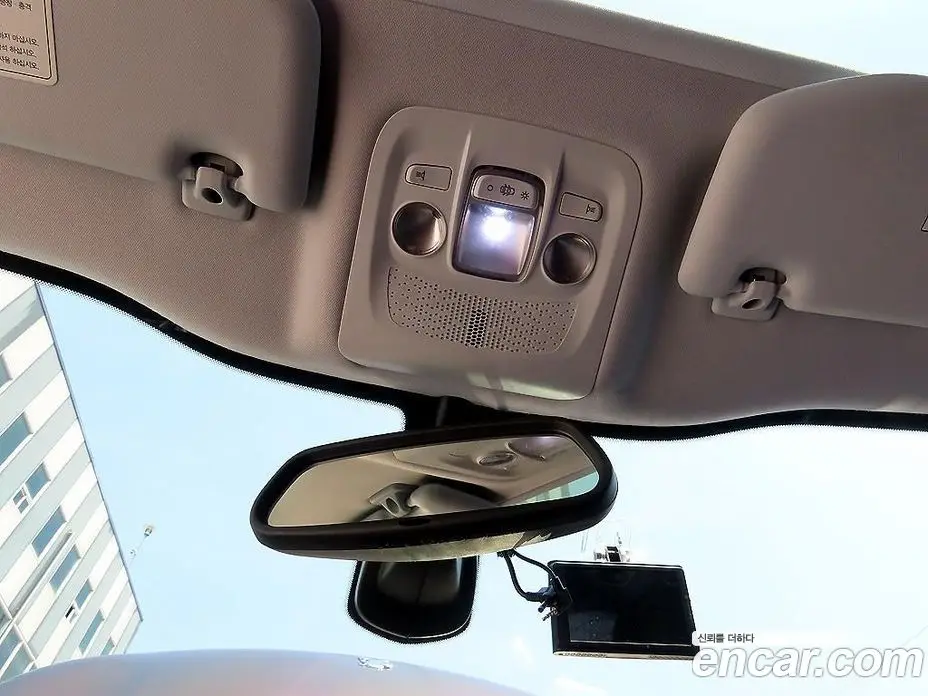 Peugeot 2008 2015 1.6 автомат (гидро), фото 16 Peugeot 2008 2015 1.6 автомат (гидро), фото 16