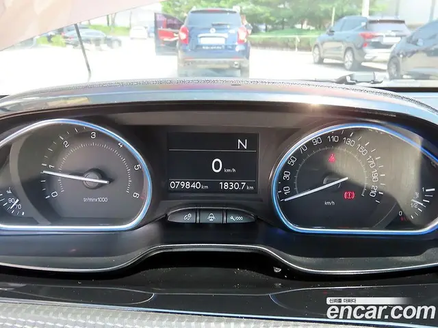 Peugeot 2008 2015 1.6 автомат (гидро), миниатюра 9 Peugeot 2008 2015 1.6 автомат (гидро), миниатюра 9