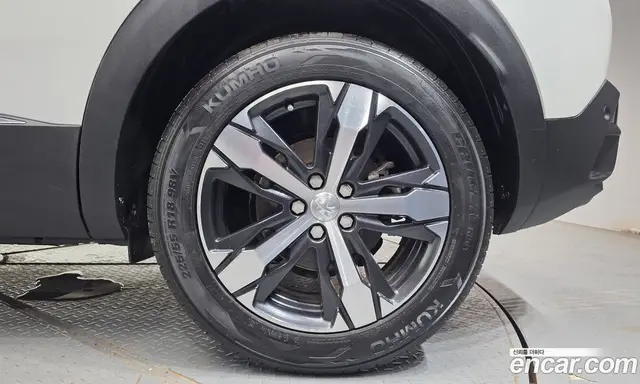 Peugeot 3008 2020 1.5 автомат (гидро), миниатюра 7