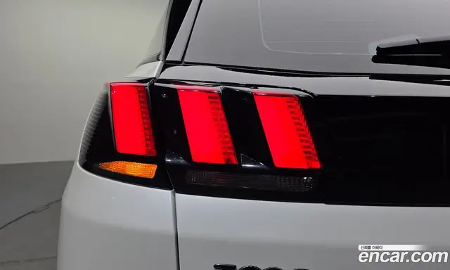 Peugeot 3008 2020 1.5 автомат (гидро), миниатюра 9