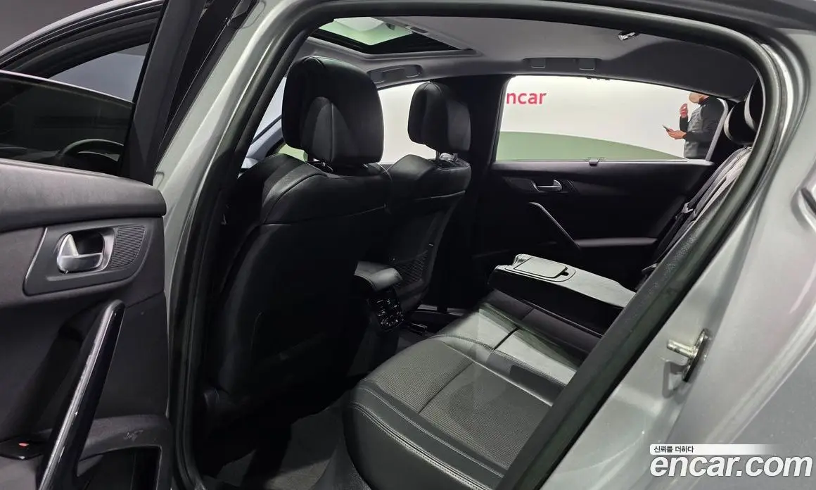 Peugeot 508 2014 1.6 автомат (гидро), фото 12 Peugeot 508 2014 1.6 автомат (гидро), фото 12
