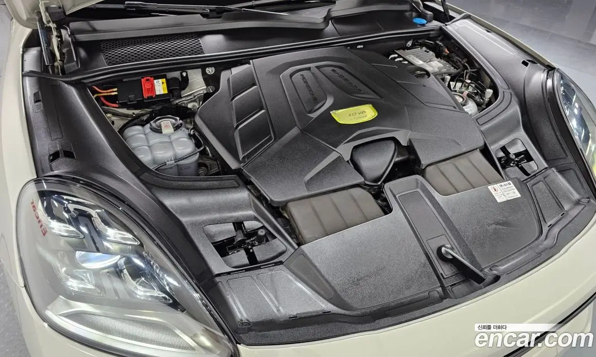 Porsche Cayenne 2021 3.0 автомат (гидро), фото 6