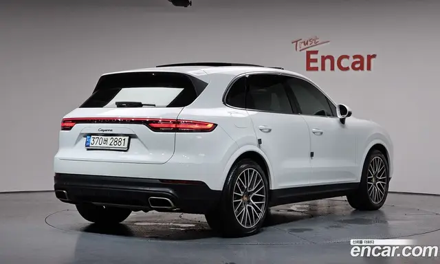 Porsche Cayenne 2021 3.0 автомат (гидро), миниатюра 1 Porsche Cayenne 2021 3.0 автомат (гидро), миниатюра 1