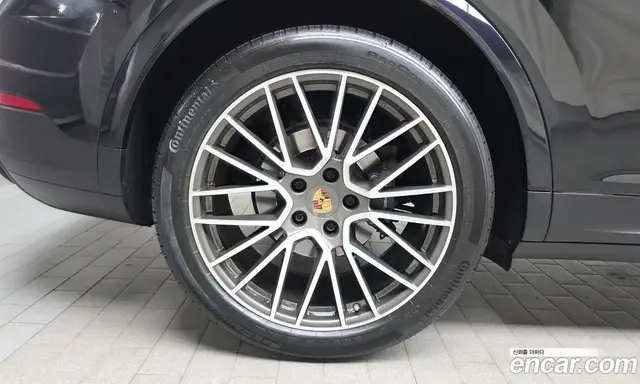 Porsche Cayenne 2023 3.0 автомат (гидро), миниатюра 4 Porsche Cayenne 2023 3.0 автомат (гидро), миниатюра 4