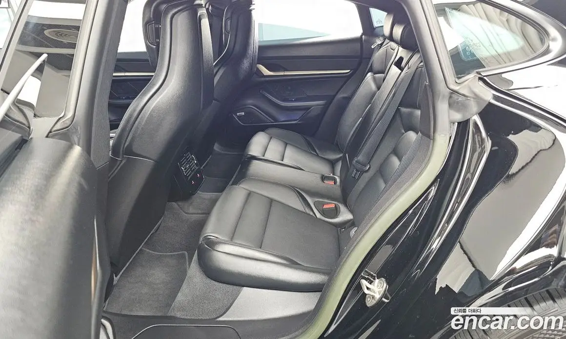 Porsche Taycan 2022 0.1 автомат (гидро), фото 16 Porsche Taycan 2022 0.1 автомат (гидро), фото 16