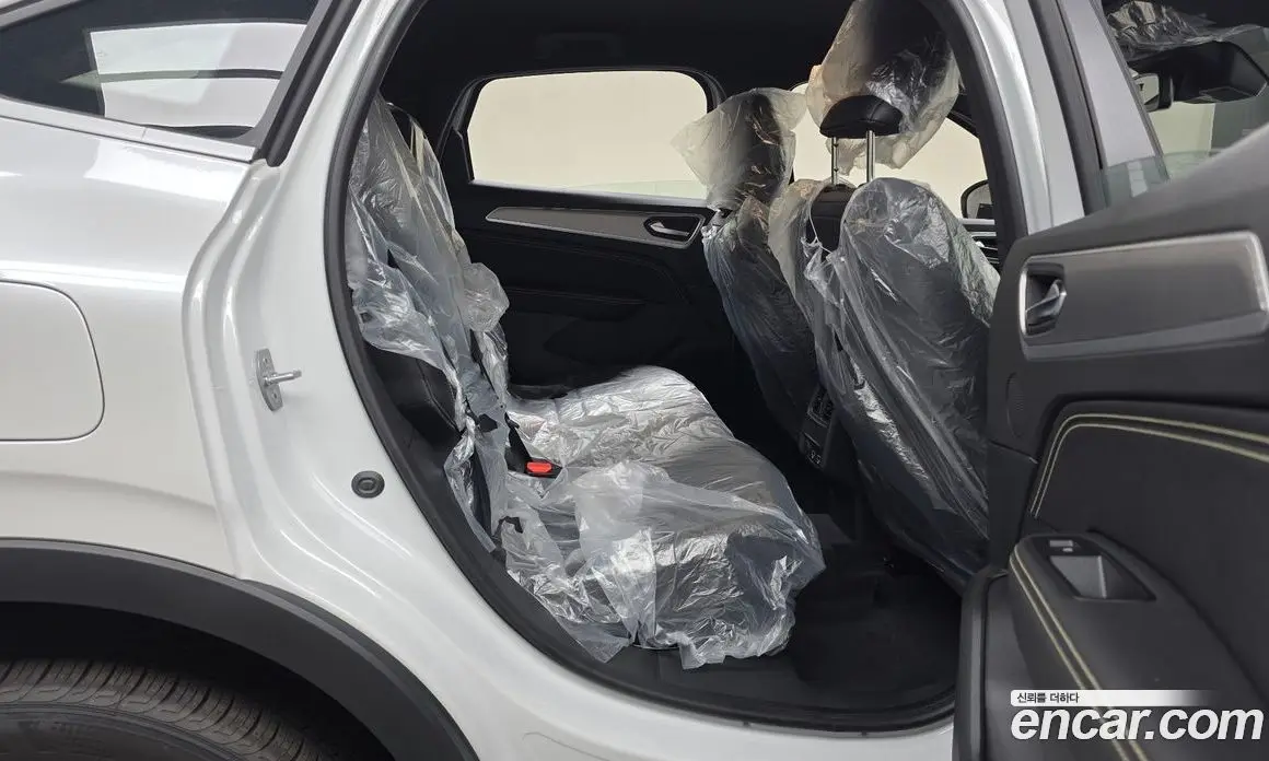 Renault (Samsung) Arkana 2025 1.6 автомат (гидро), фото 16 Renault (Samsung) Arkana 2025 1.6 автомат (гидро), фото 16