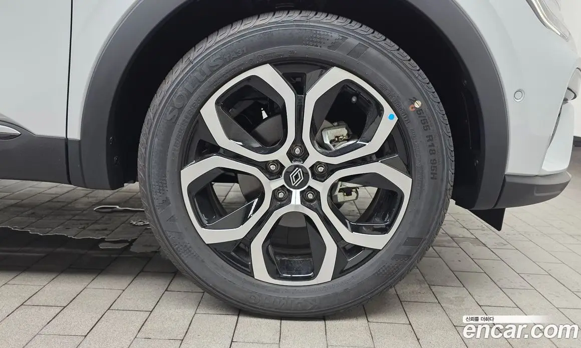 Renault (Samsung) Arkana 2025 1.6 автомат (гидро), фото 6 Renault (Samsung) Arkana 2025 1.6 автомат (гидро), фото 6