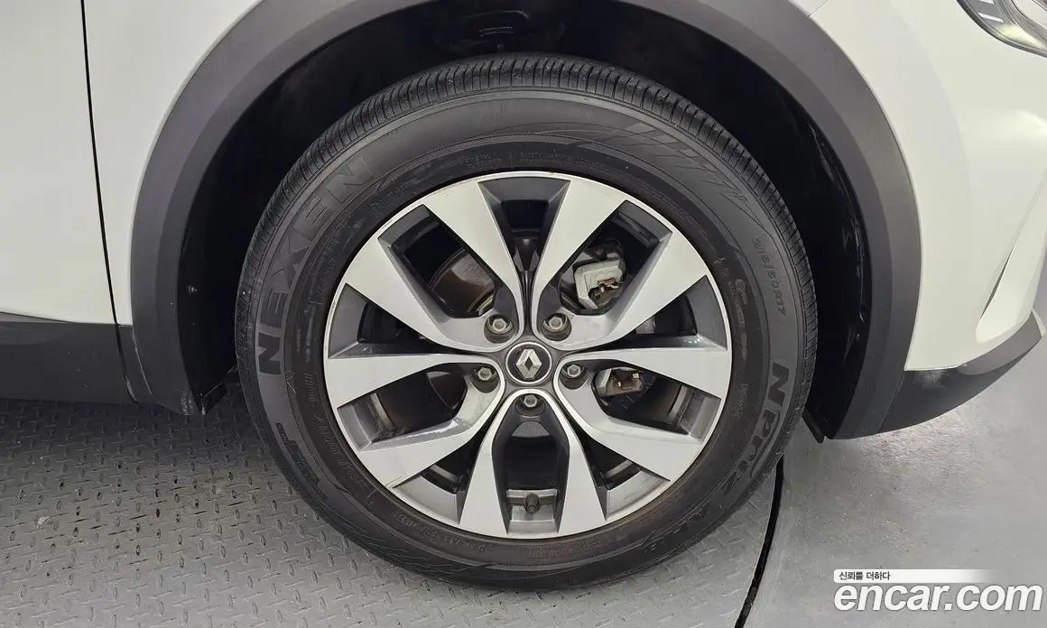Renault (Samsung) Captur 2020 1.3 автомат (гидро), фото 7 Renault (Samsung) Captur 2020 1.3 автомат (гидро), фото 7