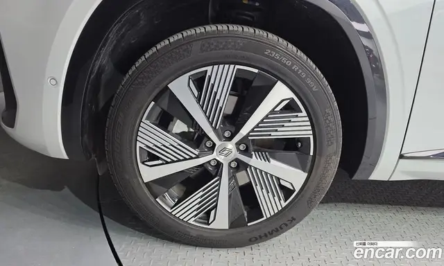Renault (Samsung) Grand Koleos 2024 1.5 автомат (гидро), миниатюра 5 Renault (Samsung) Grand Koleos 2024 1.5 автомат (гидро), миниатюра 5