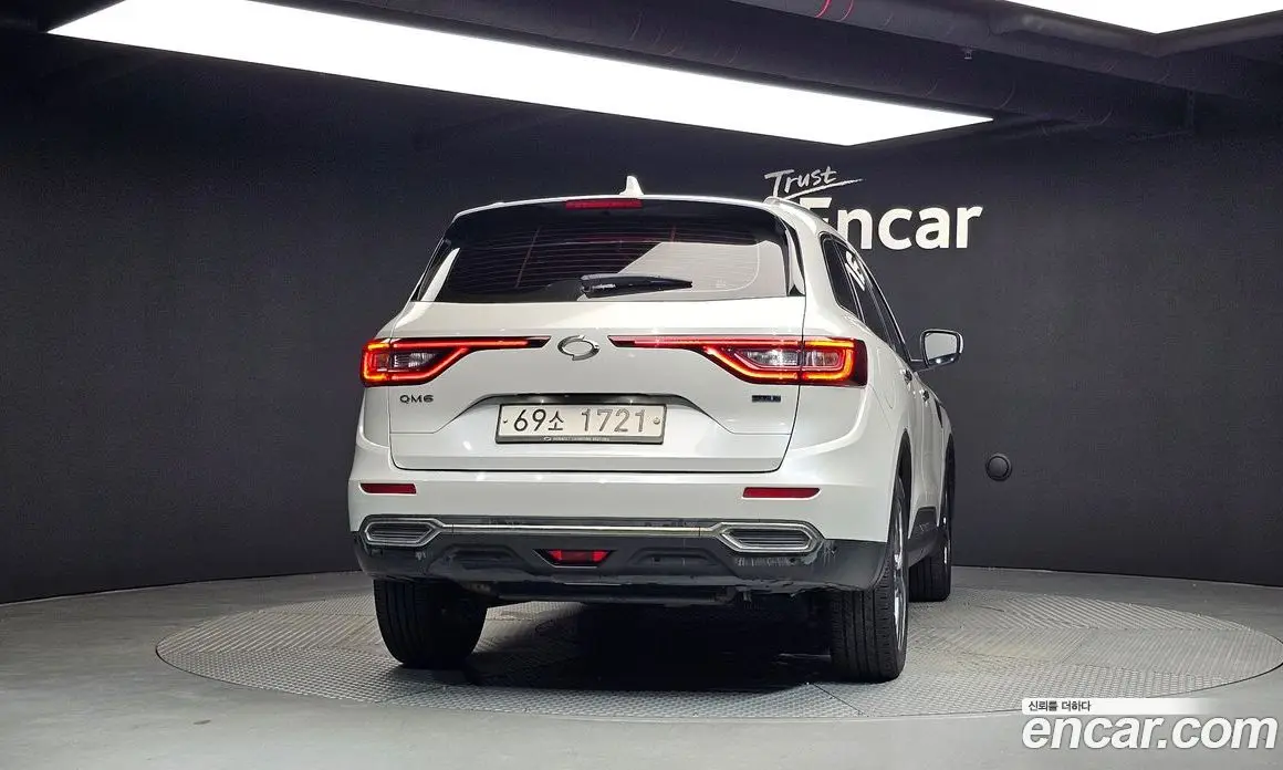 Renault (Samsung) QM6 2018 2.0 автомат (гидро), фото 4 Renault (Samsung) QM6 2018 2.0 автомат (гидро), фото 4