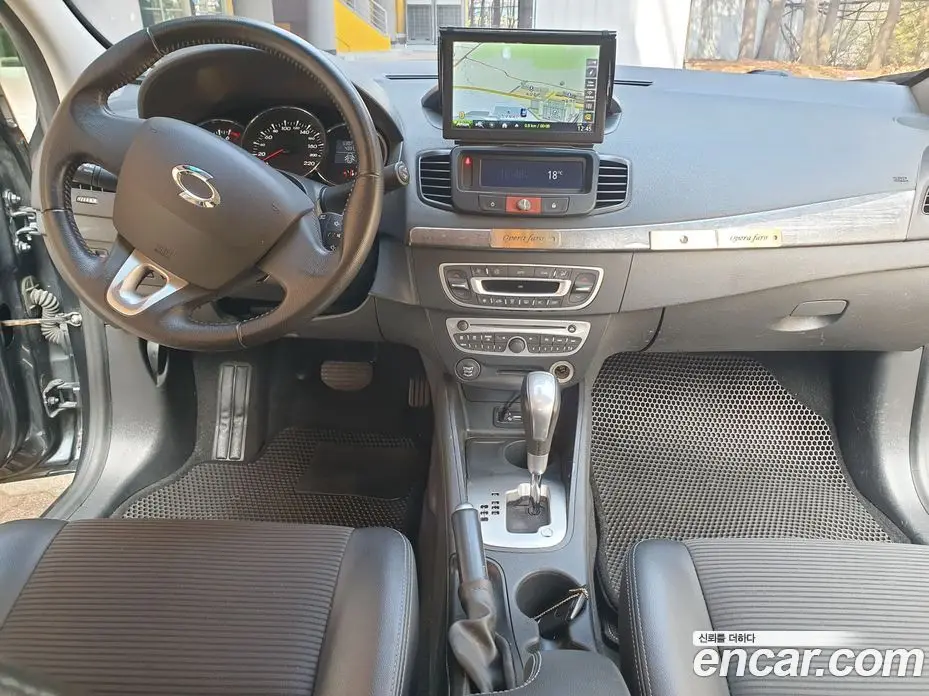 Renault (Samsung) SM3 2012 1.6 автомат (гидро), фото 7 Renault (Samsung) SM3 2012 1.6 автомат (гидро), фото 7
