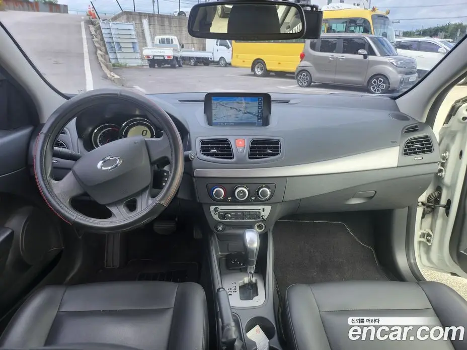 Renault (Samsung) SM3 2018 1.6 автомат (гидро), фото 10 Renault (Samsung) SM3 2018 1.6 автомат (гидро), фото 10