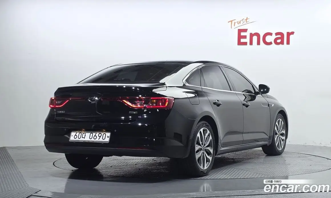 Renault (Samsung) SM6 2016 2.0 автомат (гидро), фото 2 Renault (Samsung) SM6 2016 2.0 автомат (гидро), фото 2