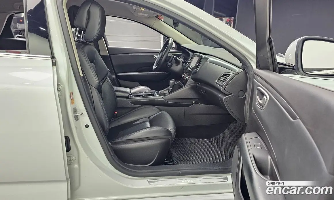 Renault (Samsung) SM6 2016 2.0 автомат (гидро), фото 16 Renault (Samsung) SM6 2016 2.0 автомат (гидро), фото 16
