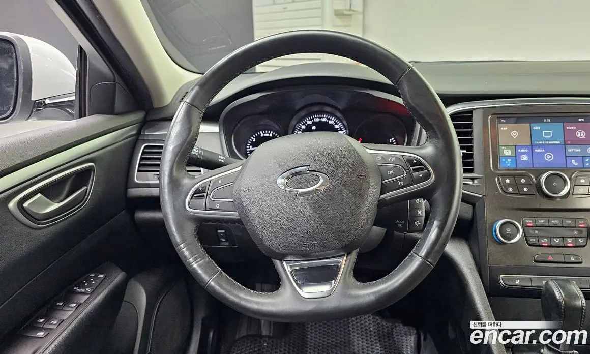 Renault (Samsung) SM6 2016 2.0 автомат (гидро), фото 19 Renault (Samsung) SM6 2016 2.0 автомат (гидро), фото 19