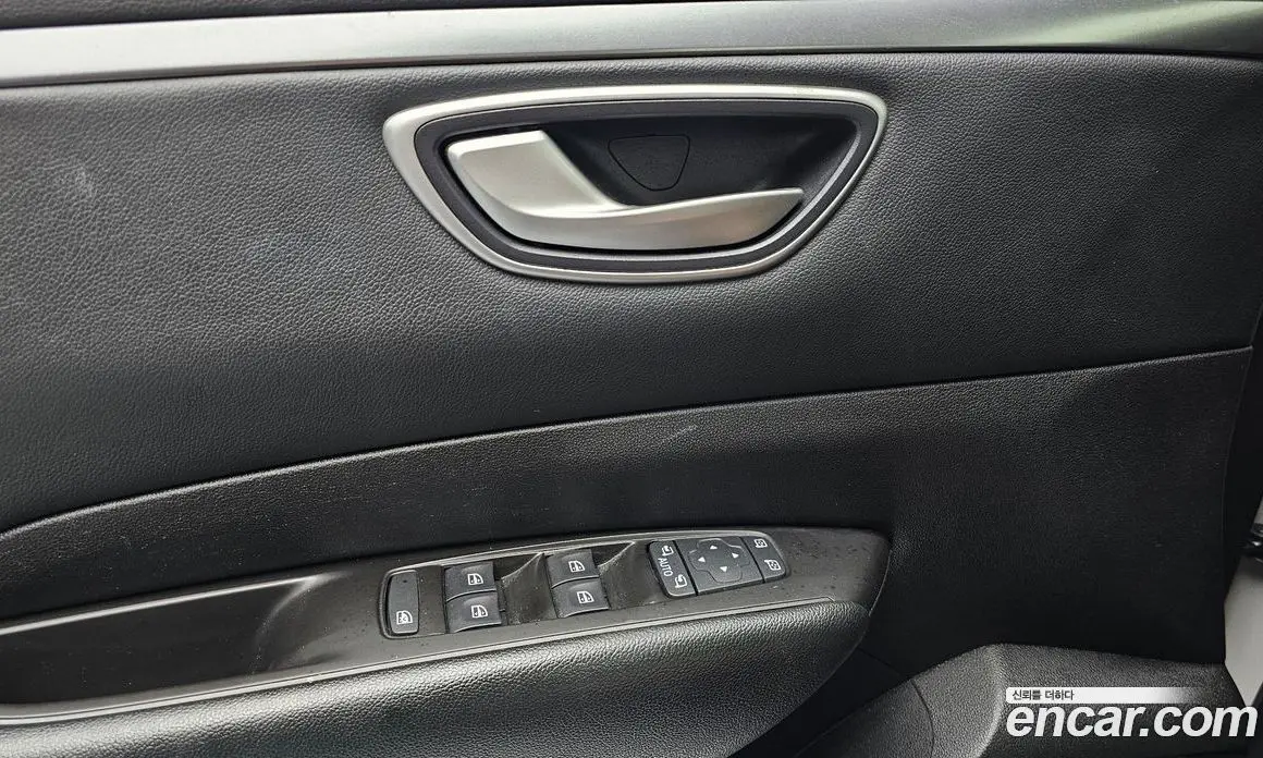 Renault (Samsung) SM6 2016 2.0 автомат (гидро), фото 24 Renault (Samsung) SM6 2016 2.0 автомат (гидро), фото 24