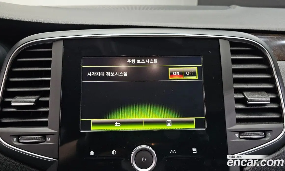 Renault (Samsung) SM6 2016 2.0 автомат (гидро), фото 23 Renault (Samsung) SM6 2016 2.0 автомат (гидро), фото 23