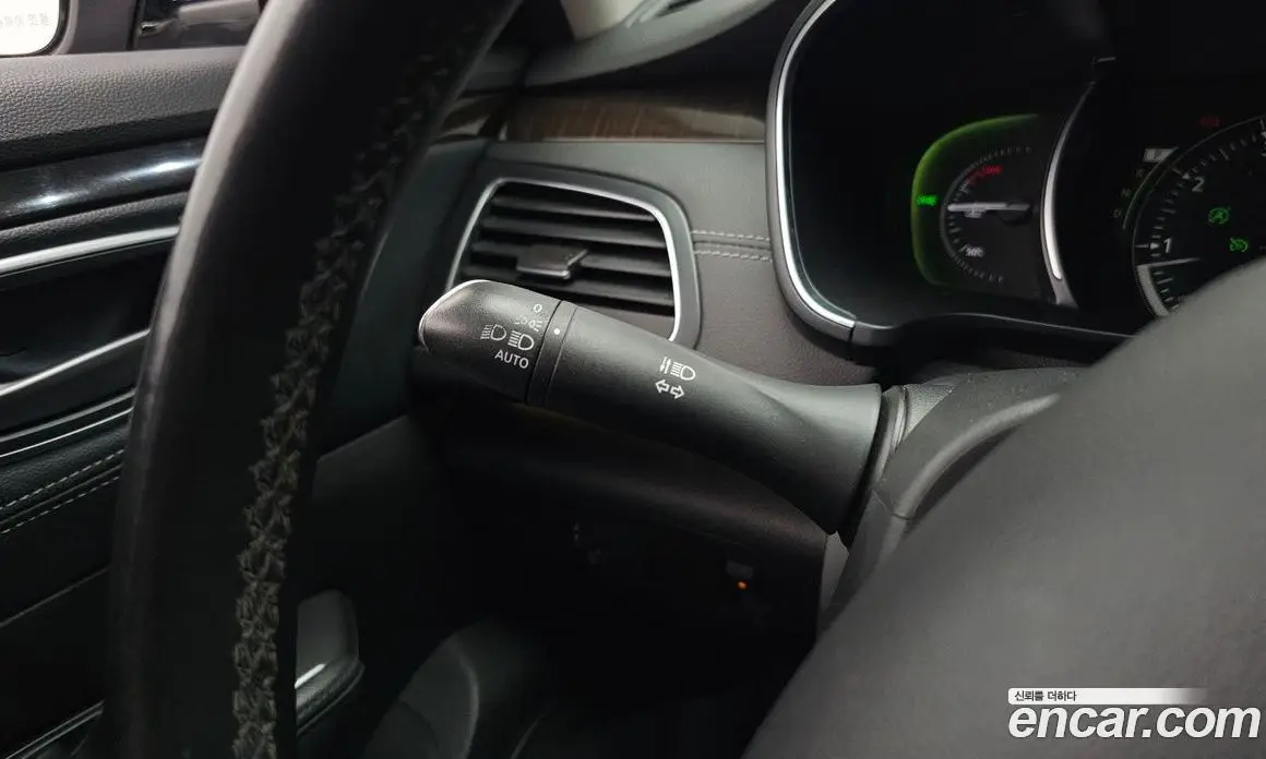 Renault (Samsung) SM6 2016 2.0 автомат (гидро), фото 25 Renault (Samsung) SM6 2016 2.0 автомат (гидро), фото 25
