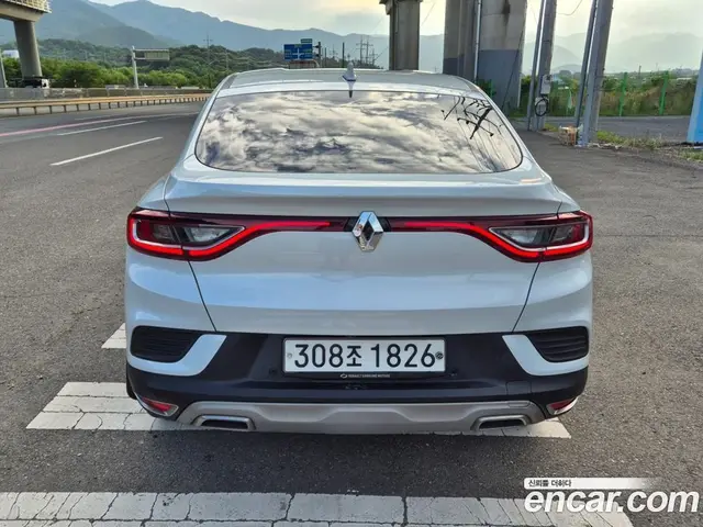 Renault (Samsung) XM3 2020 1.3 автомат (гидро), миниатюра 4 Renault (Samsung) XM3 2020 1.3 автомат (гидро), миниатюра 4