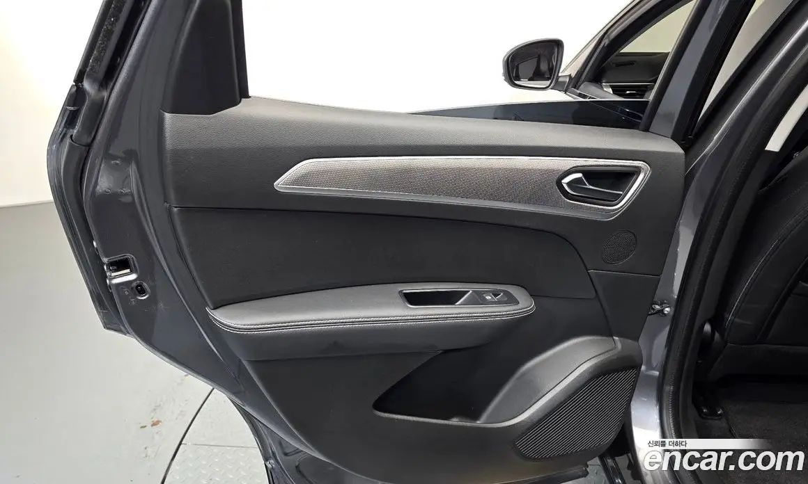 Renault (Samsung) XM3 2022 1.6 автомат (гидро), фото 15 Renault (Samsung) XM3 2022 1.6 автомат (гидро), фото 15