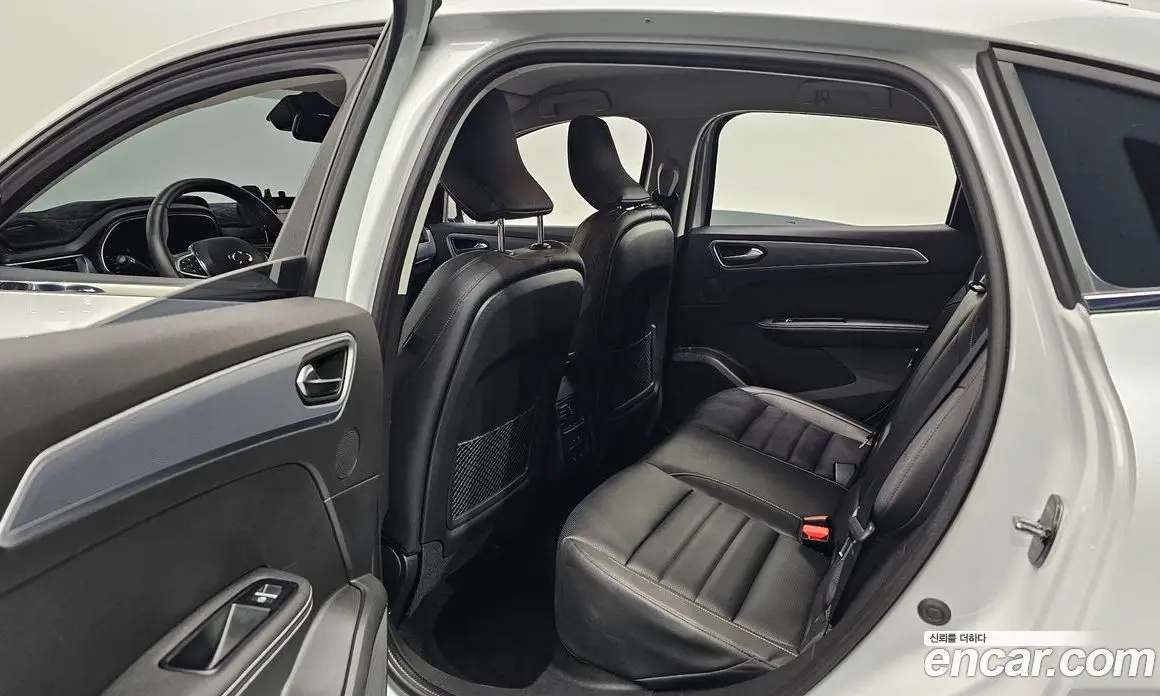 Renault (Samsung) XM3 2022 1.3 автомат (гидро), фото 17 Renault (Samsung) XM3 2022 1.3 автомат (гидро), фото 17