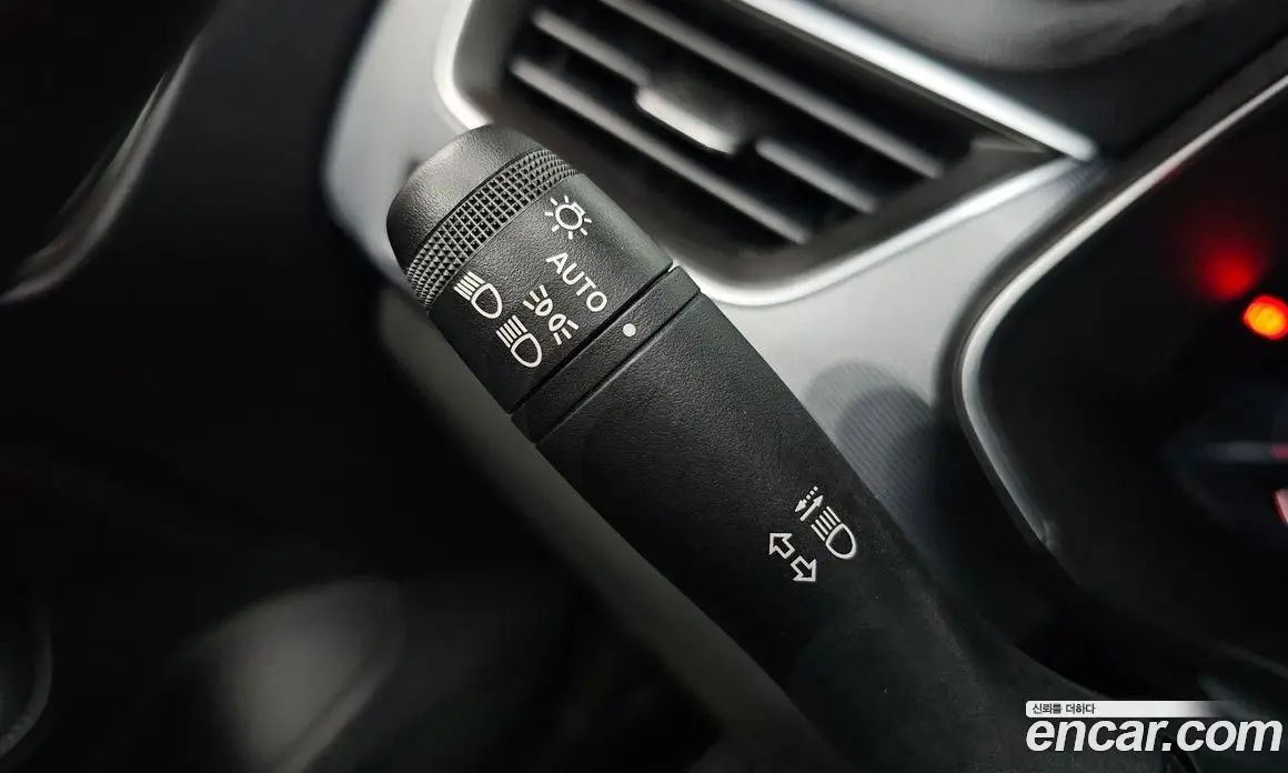 Renault (Samsung) XM3 2022 1.3 автомат (гидро), фото 27 Renault (Samsung) XM3 2022 1.3 автомат (гидро), фото 27