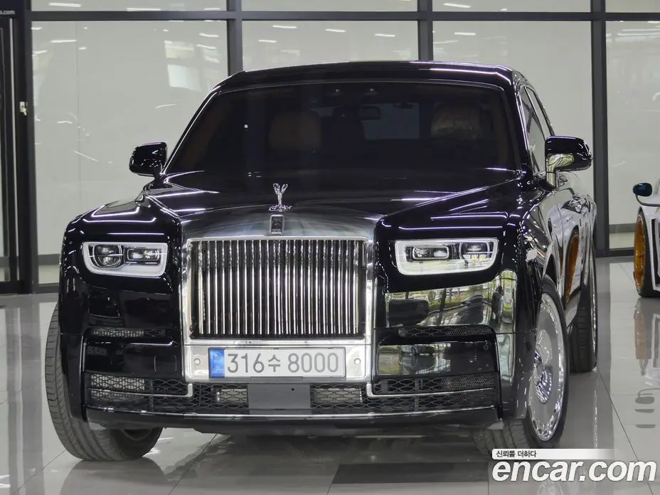 Rolls-Royce Phantom 2021 6.7 автомат (гидро), фото 1 Rolls-Royce Phantom 2021 6.7 автомат (гидро), фото 1