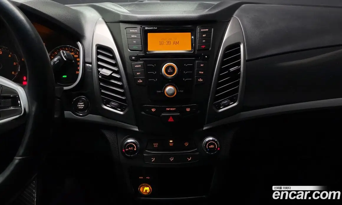 SsangYong Korando 2017 2.2 автомат (гидро), фото 14