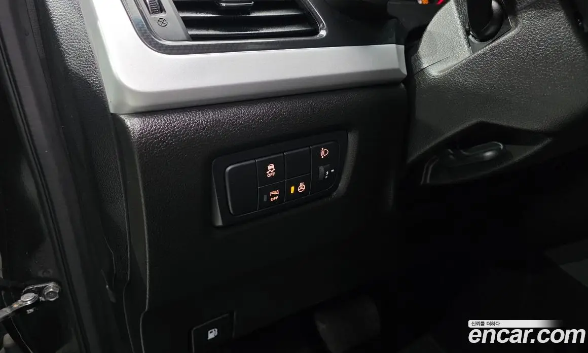 SsangYong Korando 2017 2.2 автомат (гидро), фото 16