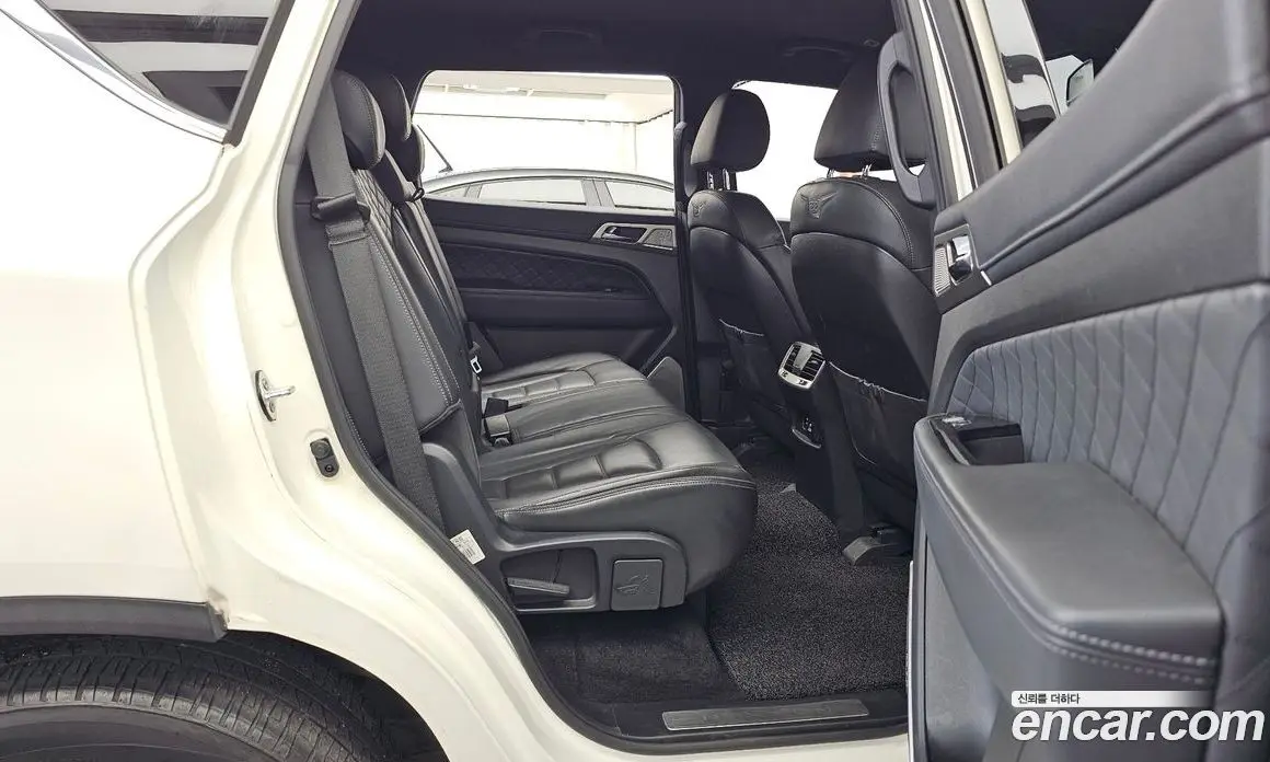 SsangYong Rexton 2017 2.2 автомат (гидро), фото 18 SsangYong Rexton 2017 2.2 автомат (гидро), фото 18