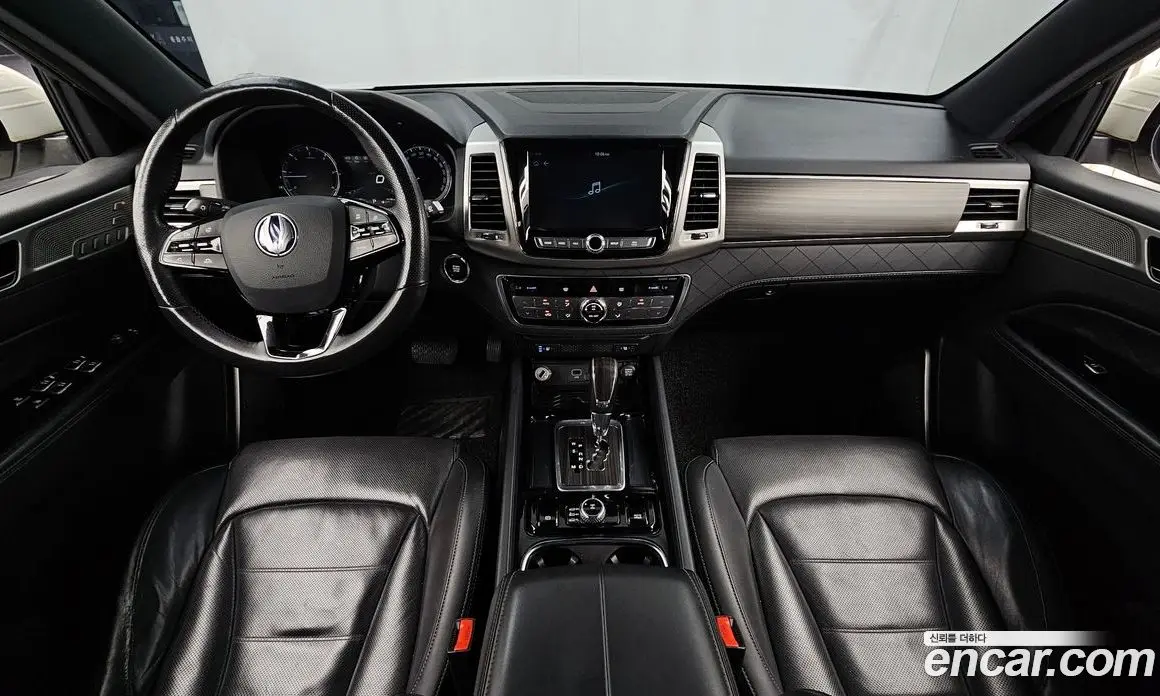 SsangYong Rexton 2017 2.2 автомат (гидро), фото 10 SsangYong Rexton 2017 2.2 автомат (гидро), фото 10