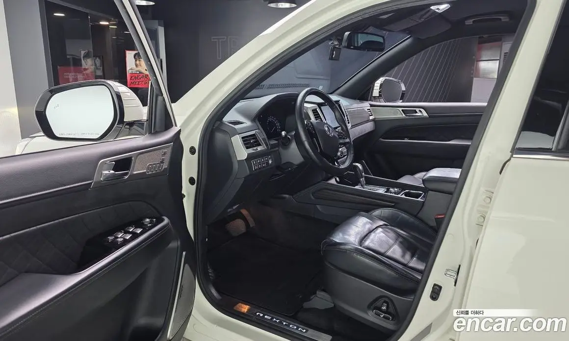 SsangYong Rexton 2017 2.2 автомат (гидро), фото 10 SsangYong Rexton 2017 2.2 автомат (гидро), фото 10