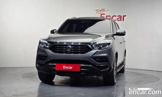 SsangYong Rexton 2019 2.2 автомат (гидро), миниатюра 3 SsangYong Rexton 2019 2.2 автомат (гидро), миниатюра 3