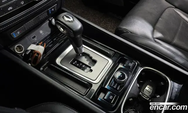 SsangYong Rexton 2019 2.2 автомат (гидро), миниатюра 9 SsangYong Rexton 2019 2.2 автомат (гидро), миниатюра 9